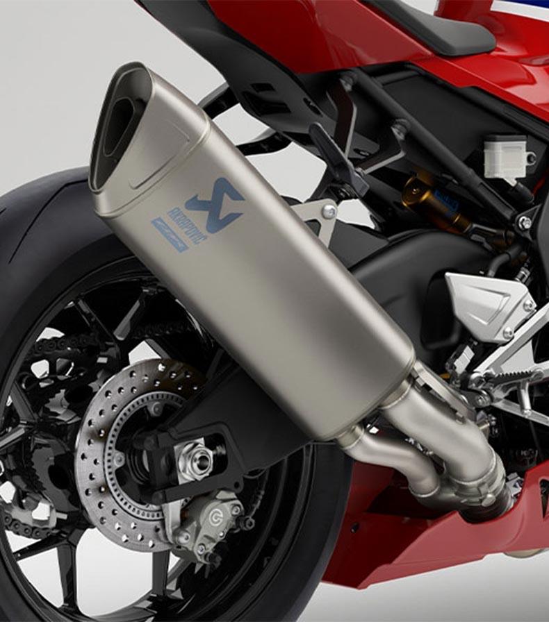 Akrapovic uitlaat Honda CBR 1000 RR-R (2025) - 2500 km, Motoren, Onderdelen | Honda, Gebruikt, Ophalen