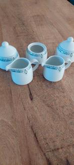 2x melkkan 3xsuikerpot 1geen deksel merison arzberg ah vanda, Overige typen, Ophalen of Verzenden, Zo goed als nieuw, Overige stijlen