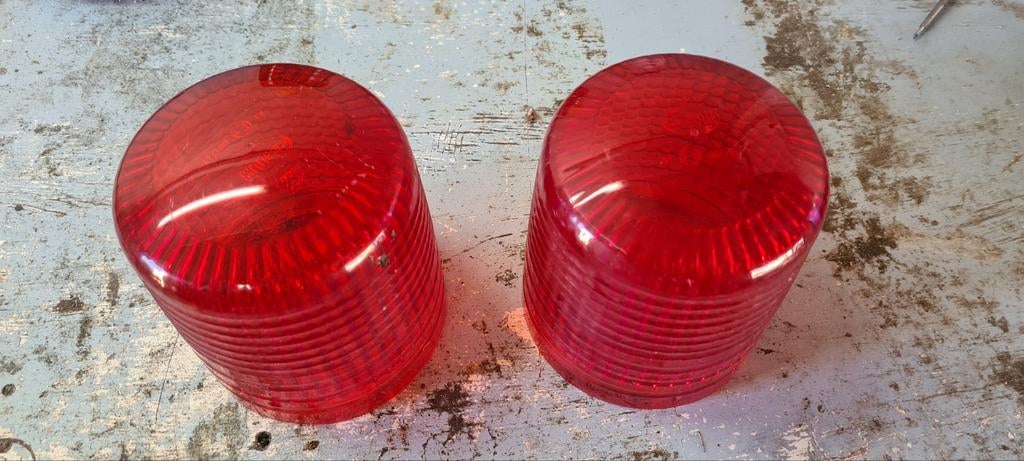 Hella zwaailamp kap rood, Auto-onderdelen, Vrachtwagen-onderdelen, Ophalen of Verzenden, Overige merken, Verlichting