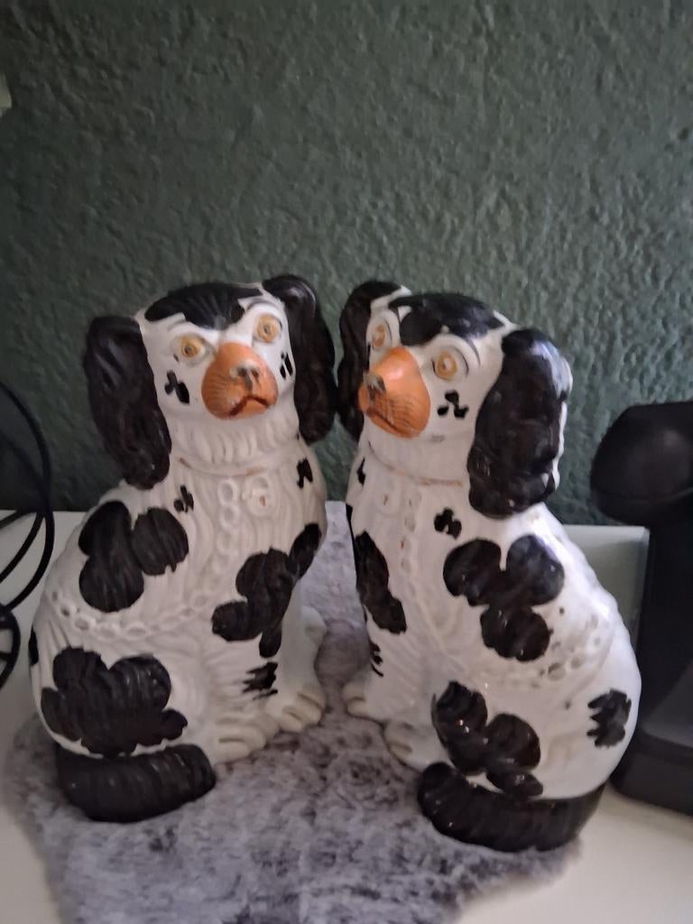 Antieke Staffordshire hoeren hondjes  1950, Antiek en Kunst, Ophalen