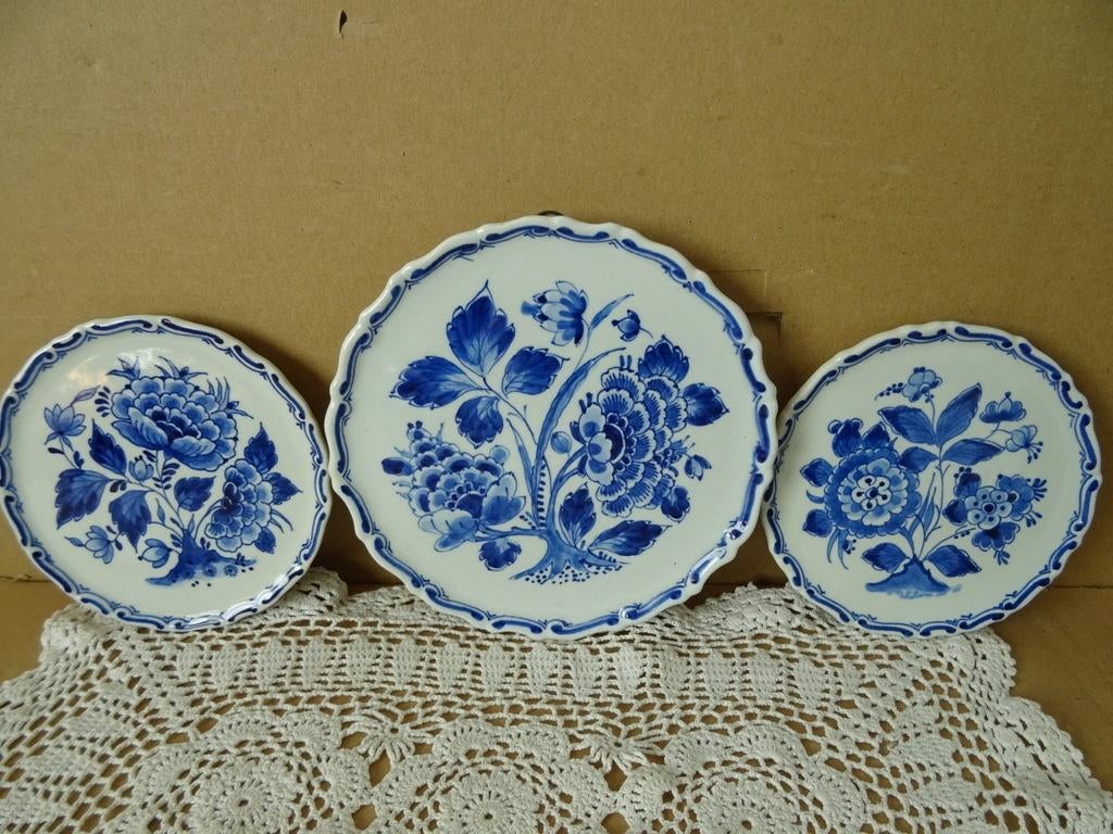Curiosa set wandbord wandbordjes Porceleyne fles 12cm + 15cm