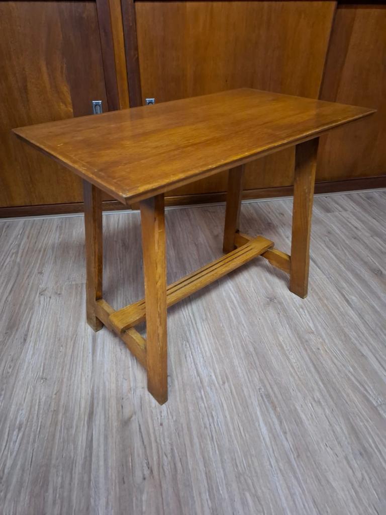 Antiek bijzettafeltje te koop tegen elk aannemelijk bod., Antiek en Kunst, Ophalen