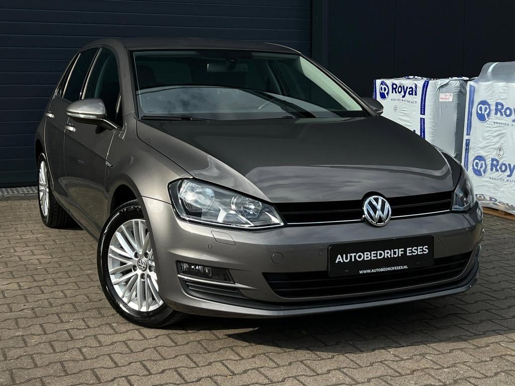 Volkswagen Golf 1.2 TSI CUP |CLIMATE|P.PILOT|STOELVW.|PDC, Auto's, Stof, Gebruikt, 4 cilinders, Met garantie (alle)