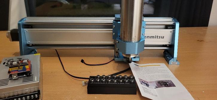 cnc router, Doe-het-zelf en Verbouw, Gereedschap | Freesmachines, Zo goed als nieuw, Elektrisch, Bovenfrees, Ophalen