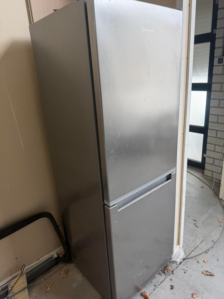 Koelkast in nette staat vandaag ophalen, Witgoed en Apparatuur, Koelkasten en IJskasten, Ophalen, Zonder vriesvak, 200 liter of meer