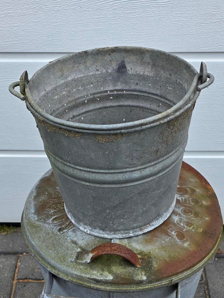 Vintage zinken emmer, Ophalen, Gebruikt, Kunststof