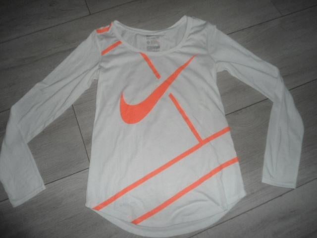 Nike; Luchtig shirt met lange mouw; maat S, Wit, Nike, Ophalen of Verzenden, Zo goed als nieuw