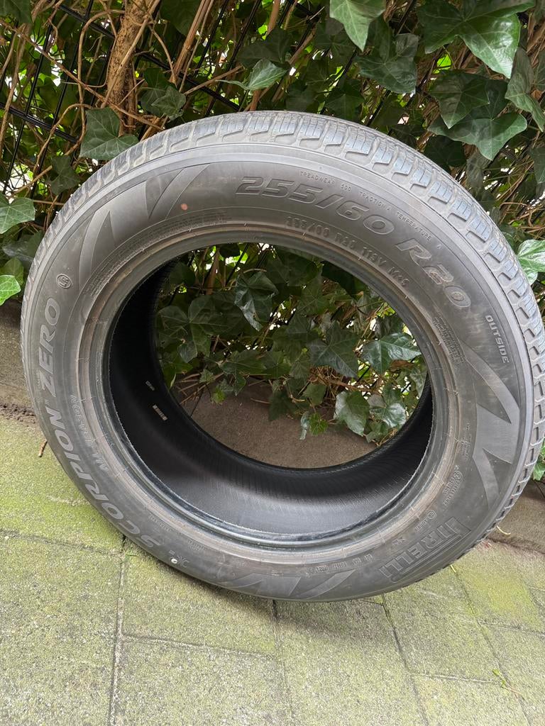 Pirelli Scorpion Zero, Ophalen, 255 mm, Nieuw, All Season