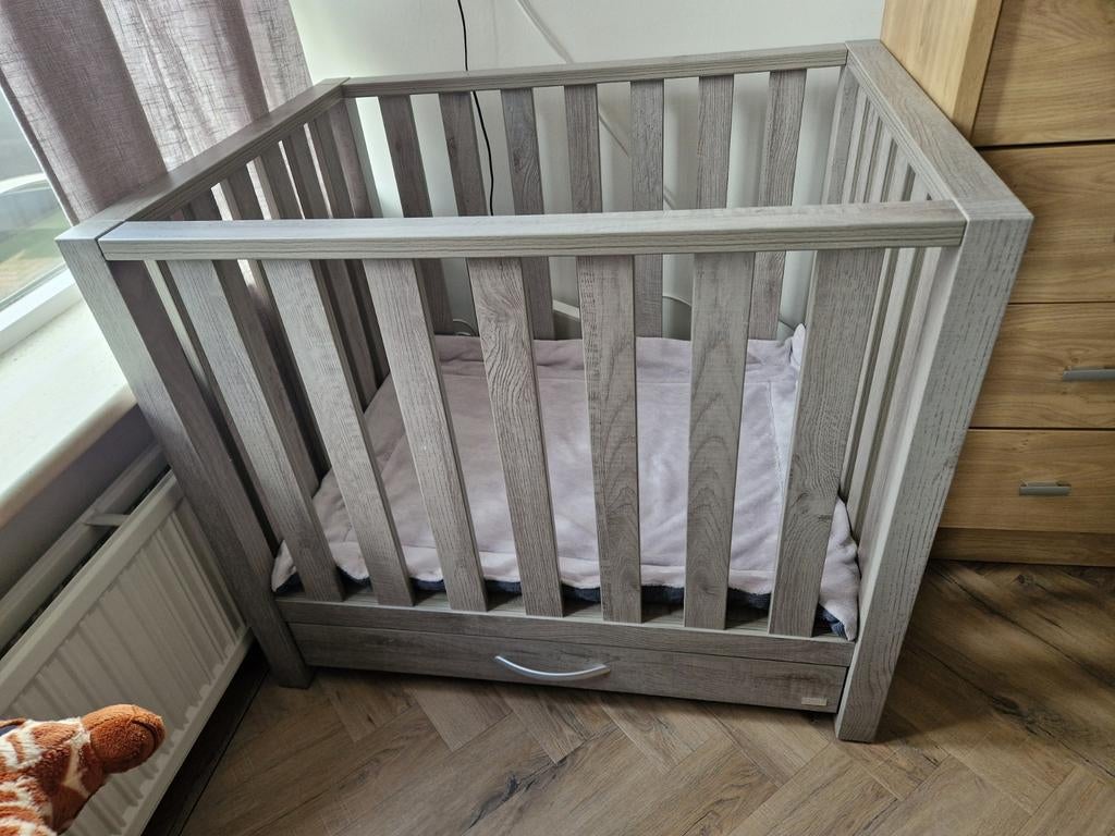 TWF Box met lade, Ophalen, Gebruikt, Vierkant, Lade