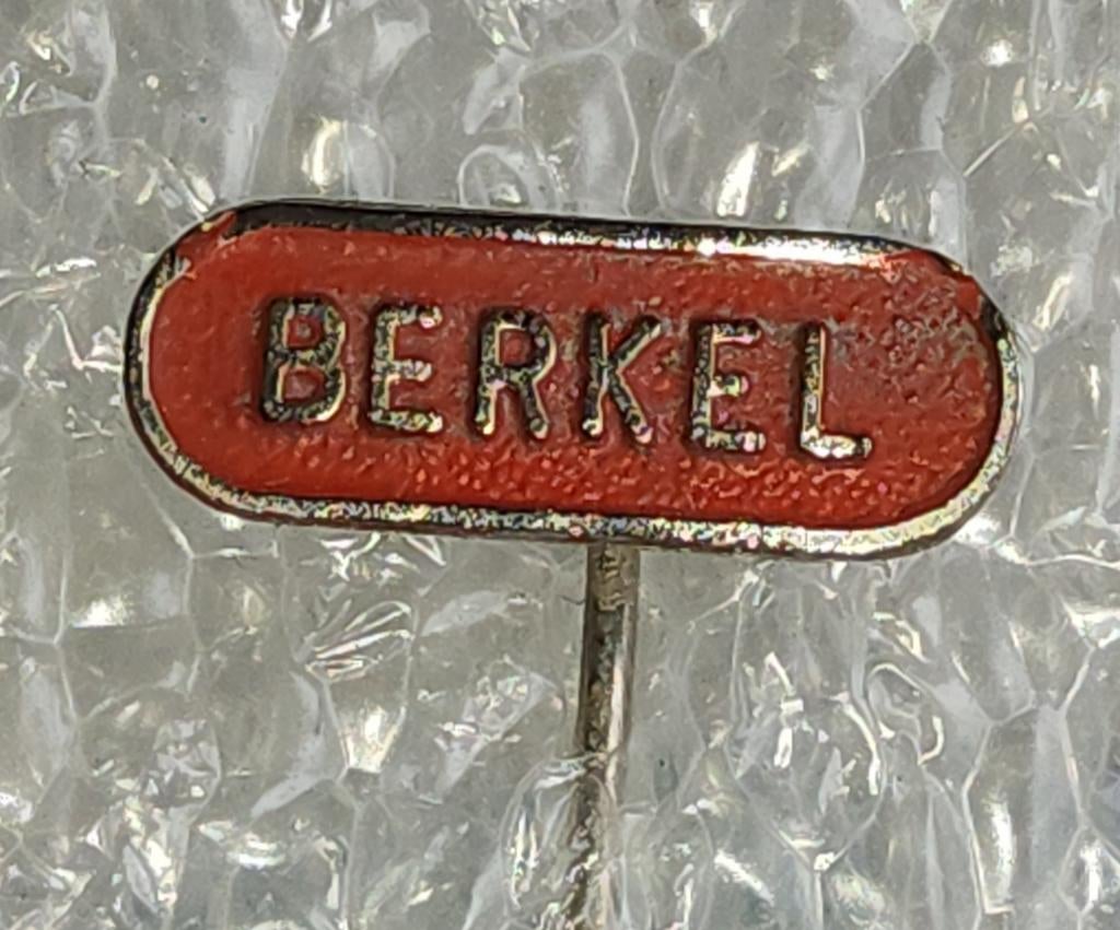 Vintage Berkel Weegschalen Speldje, Ophalen of Verzenden, Gebruikt, Merk, Speldje of Pin