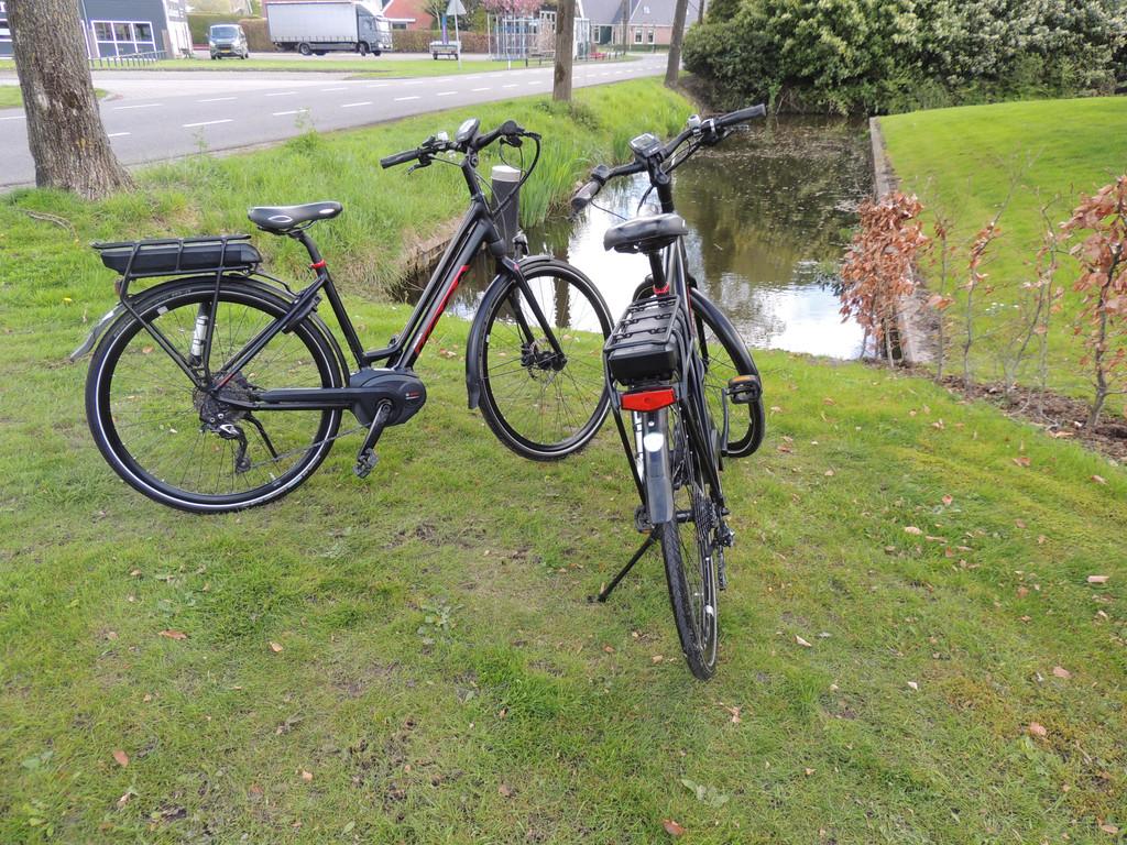 KOGA E-Lement ( Set ) Framemaat 47 en 54 cm 500 WH accu, Fietsen en Brommers, Elektrische fietsen, Overige merken, Industrieweg 4
8444 ar  Heerenveen, NL