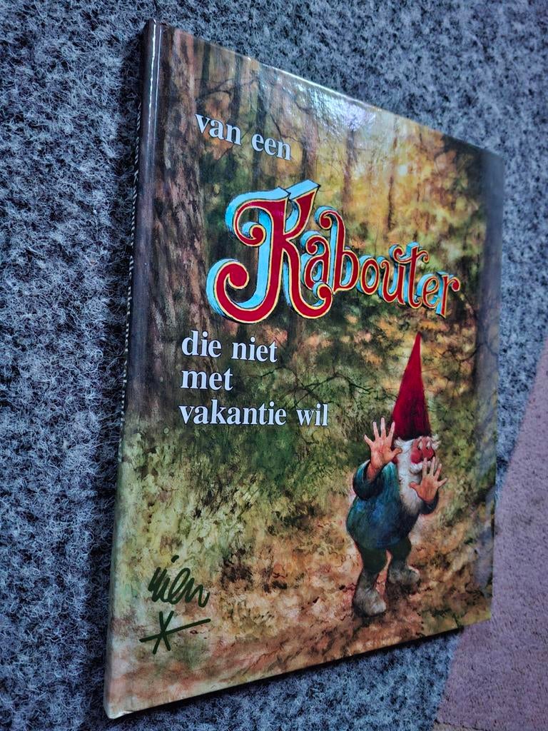 Rien Poortvliet - van een kabouter die niet met vakantie wil, Ophalen of Verzenden, Gelezen