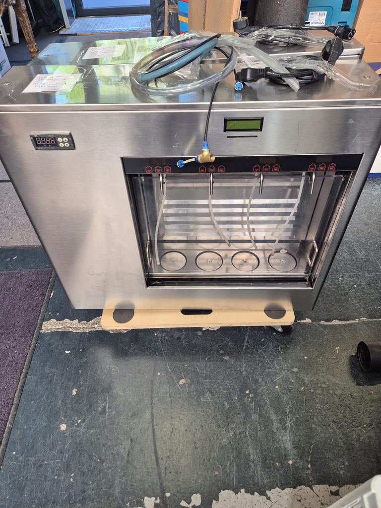 Enomatic Wijnkoeler / Wijndispencer - 05-4c0168, Huis en Inrichting, Keuken | Keukenbenodigdheden, Ophalen