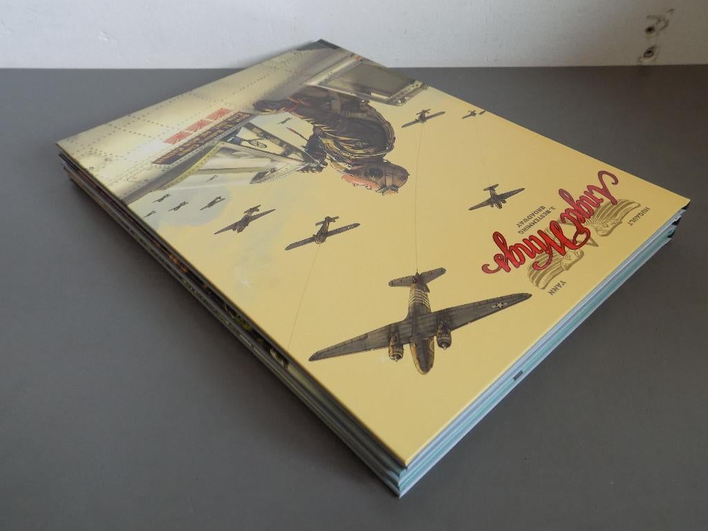 Angel Wings ~ Set hardcovers 1 t/m 3, Complete serie of reeks, Ophalen of Verzenden, Zo goed als nieuw