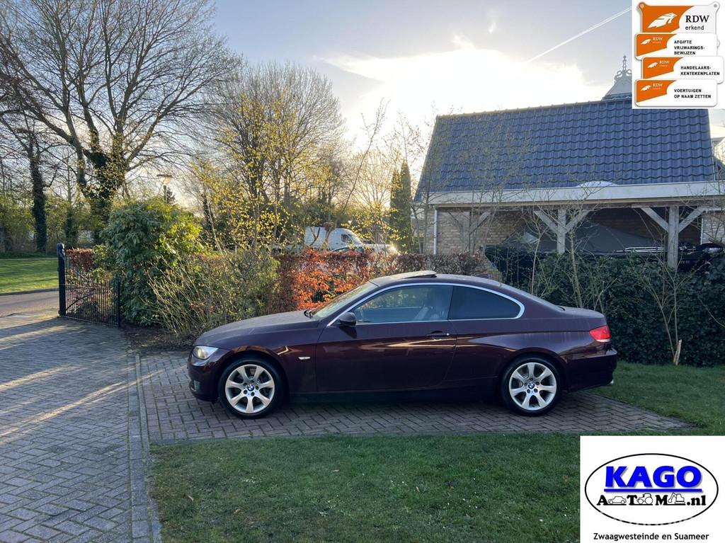 Dikke nette BMW 3-serie Coupé 330xd M High Executive 2009, Auto's, BMW, Automaat, Euro 5, 2993 cc, 4 stoelen