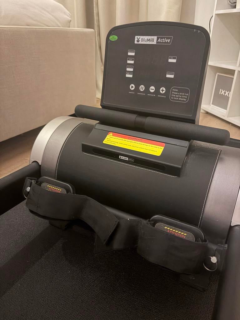 Blumill roeitrainer - inklapbaar met fitnessmat, Sport en Fitness, Fitnessapparatuur, Ophalen, Armen, Zo goed als nieuw, Metaal