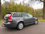 Volvo V50 2.4i, Gebruikt, 700 kg, 1384 kg, 2435 cc