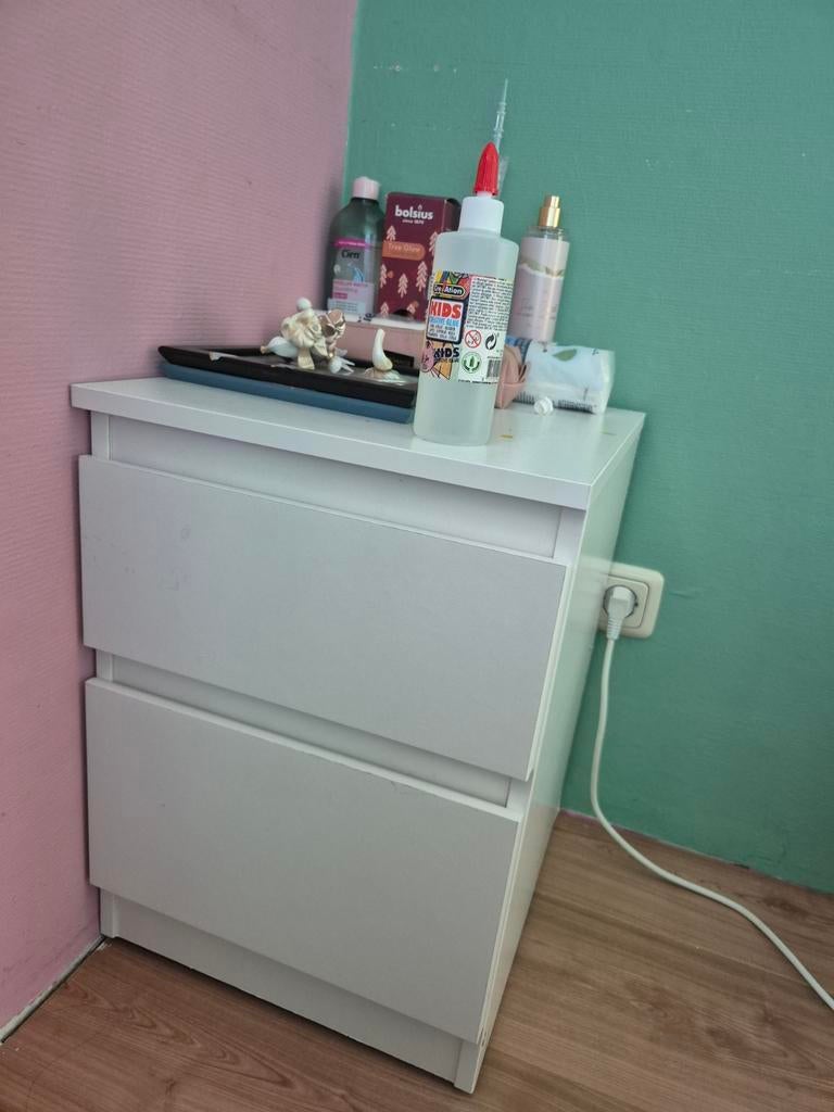 wit  IKEA  malm ladenkastje /nachtkastje te koop, Ophalen