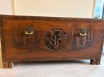 Antieke/ vintage handgesneden houten kist -1900-snijwerk, Huis en Inrichting, Tafels | Salontafels, Ophalen, Gebruikt, 100 tot 150 cm