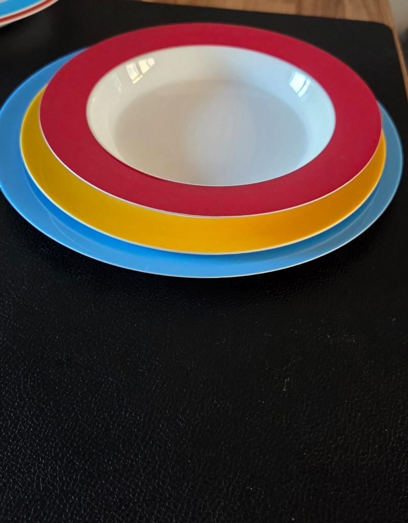 Campingservies, Ophalen, Zo goed als nieuw