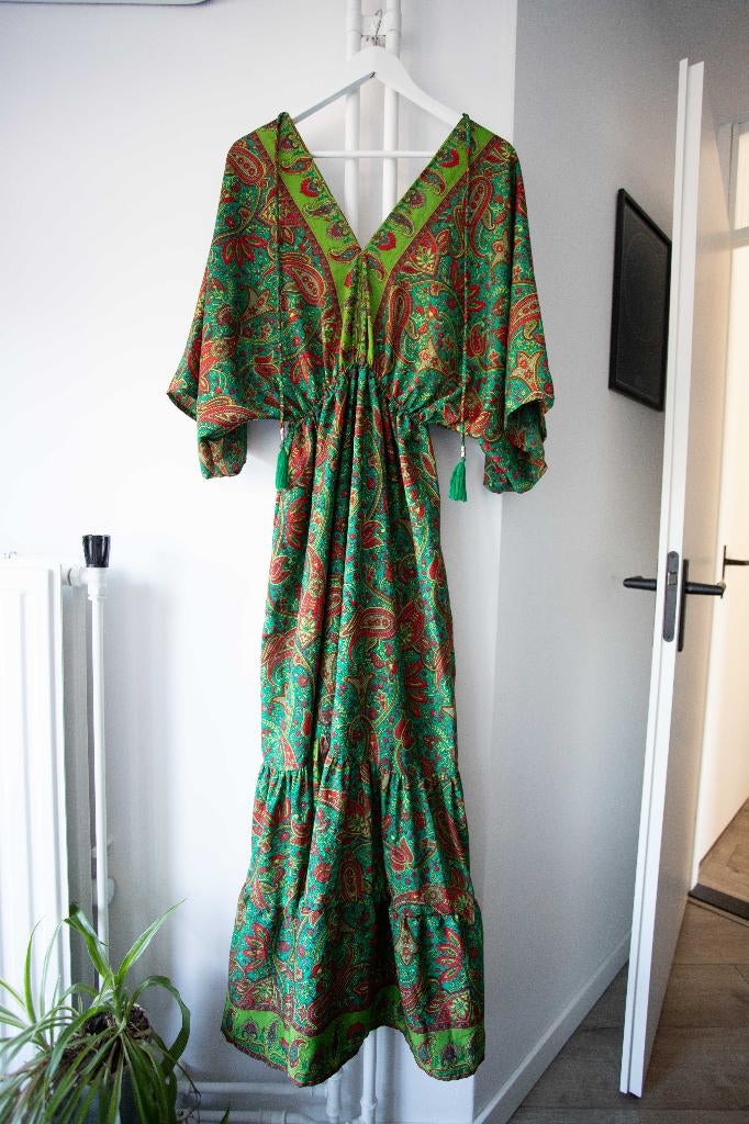 Indiase jurk zijde met kleurrijk patroon one size (maat M-L), Maat 38/40 (M), Ophalen of Verzenden, Zo goed als nieuw, Geen merk