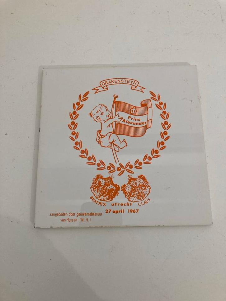 Geboorte tegel Prins Alexander 1967, Verzamelen, Koninklijk Huis en Royalty, Gebruikt, Overige typen, Nederland, Ophalen of Verzenden