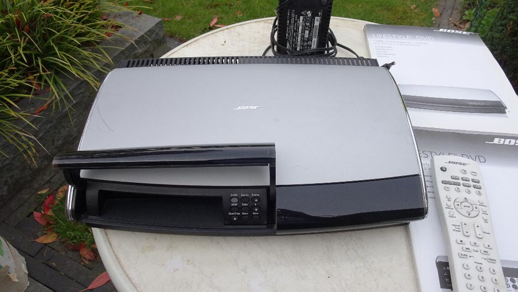 Bose mediacenter AV18 te koop, Gebruikt, 70 watt of meer, 5.1-systeem, Dvd-speler