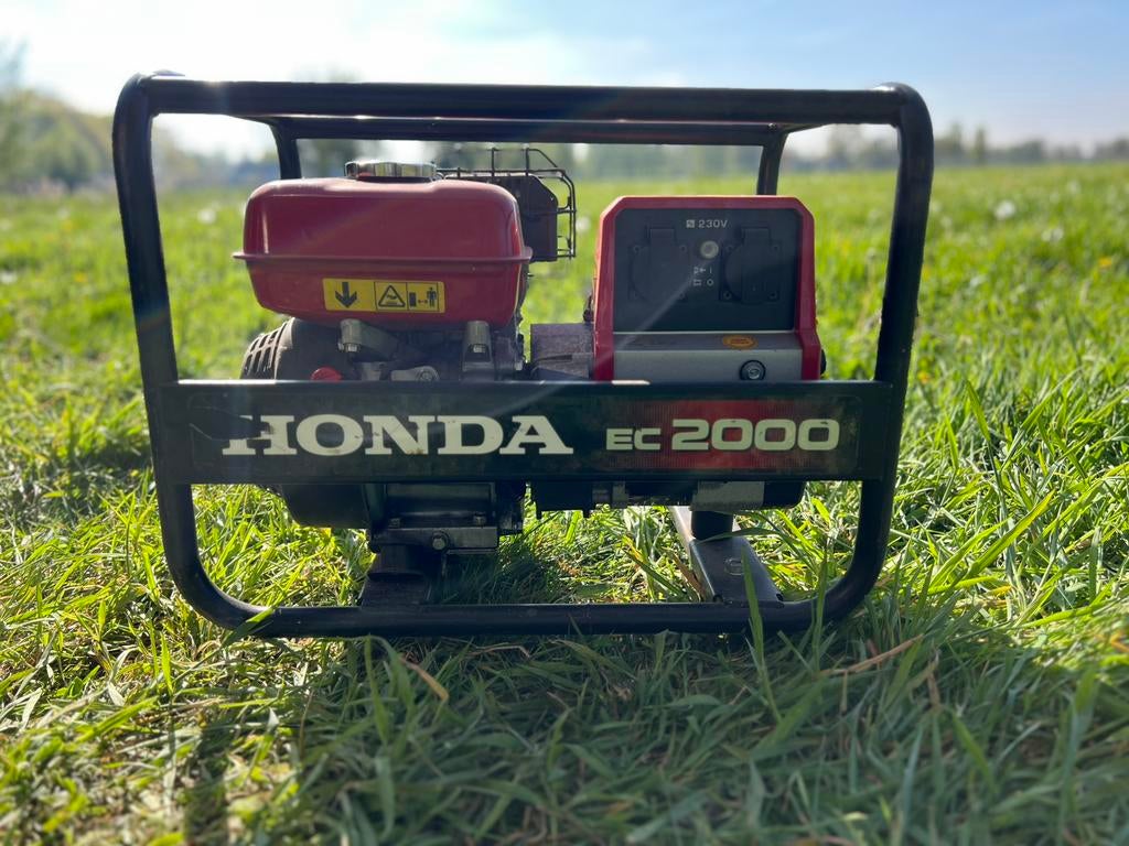 Honda generator EC 2000 (aggregaat), Ophalen of Verzenden, Zo goed als nieuw
