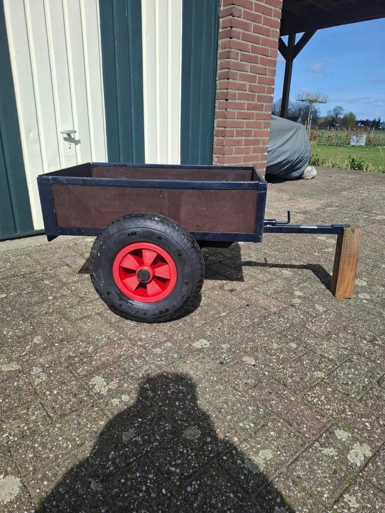 Aanhanger voor zitmaaier, Ophalen, Zo goed als nieuw, 90 tot 120 cm