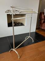 Antiek handdoekenrek, Antiek en Kunst, Ophalen