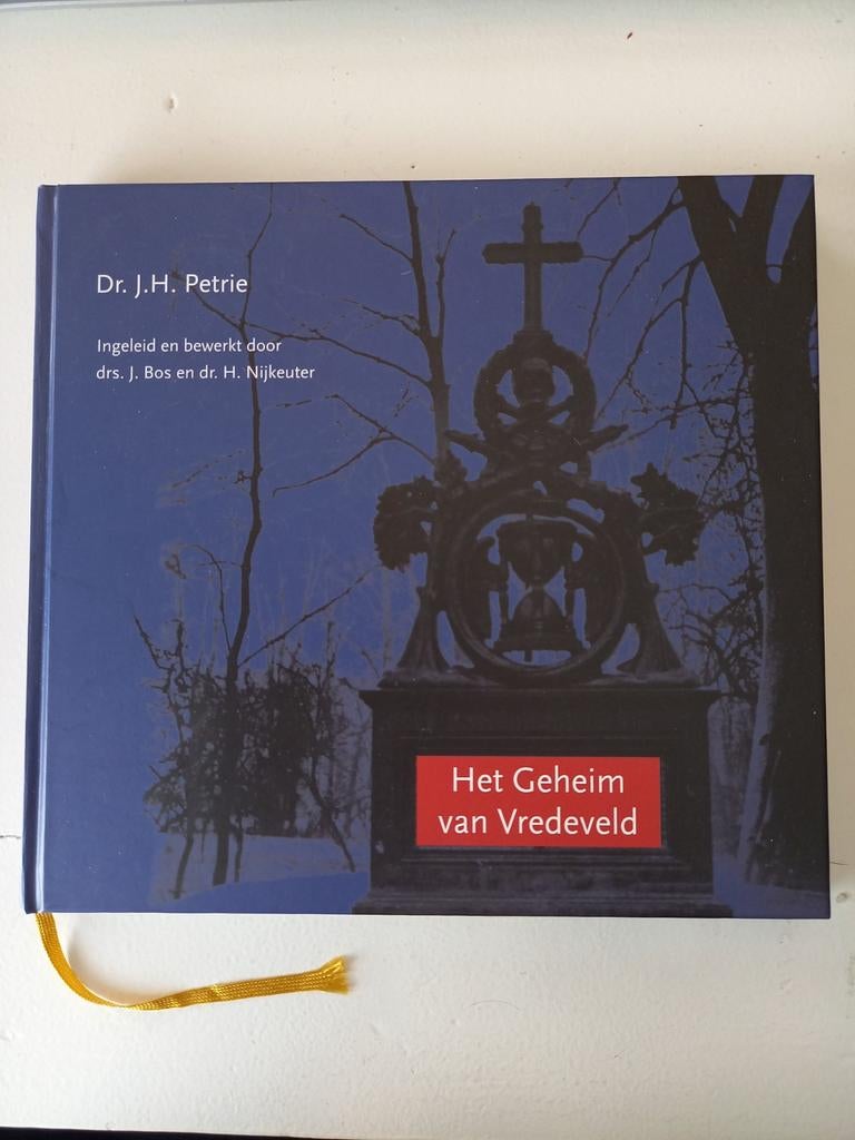 w7 Het Geheim van Vredeveld - Dr. J.H. Petrie, Ophalen of Verzenden, Zo goed als nieuw, Dr. J.H. Petrie, Overige