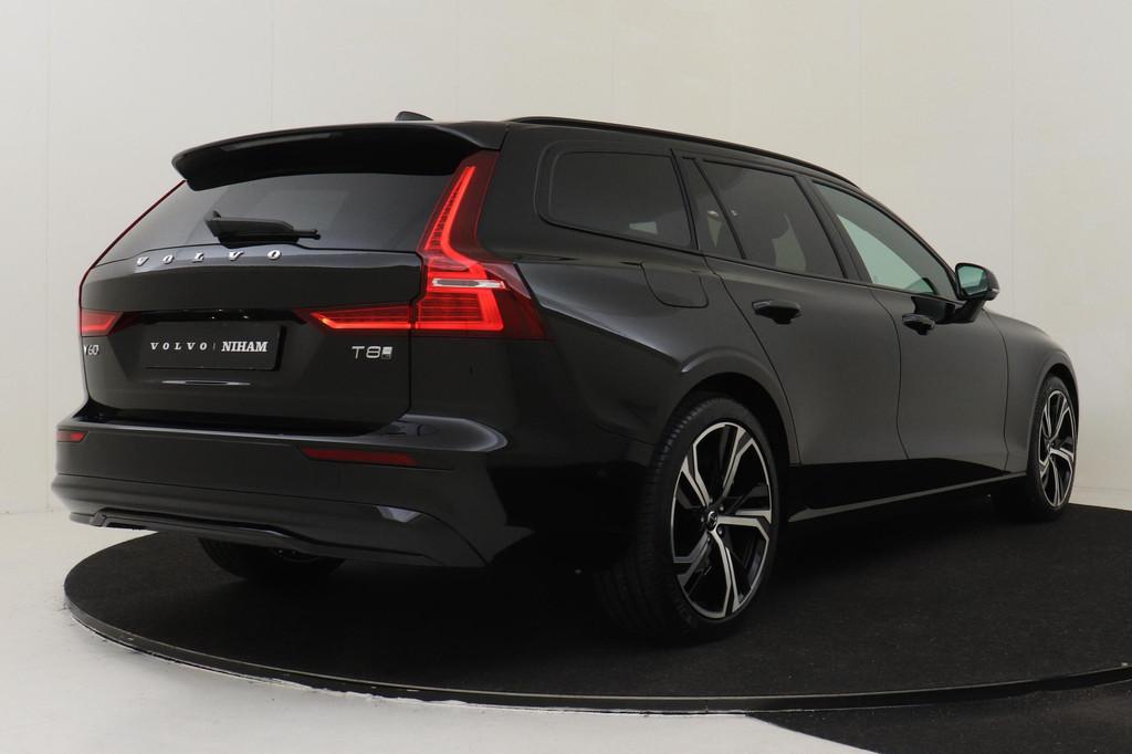Volvo V60 T8 PLUG-IN HYBRID AWD PLUS PERFORMANCE ED. DARK -H, Automaat, 12 maanden, Stof, Euro 6