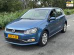 Volkswagen Polo 1.2 TSI Comfortline / AIRCO / NAVI / NAP, Euro 6, 4 cilinders, Blauw, Origineel Nederlands