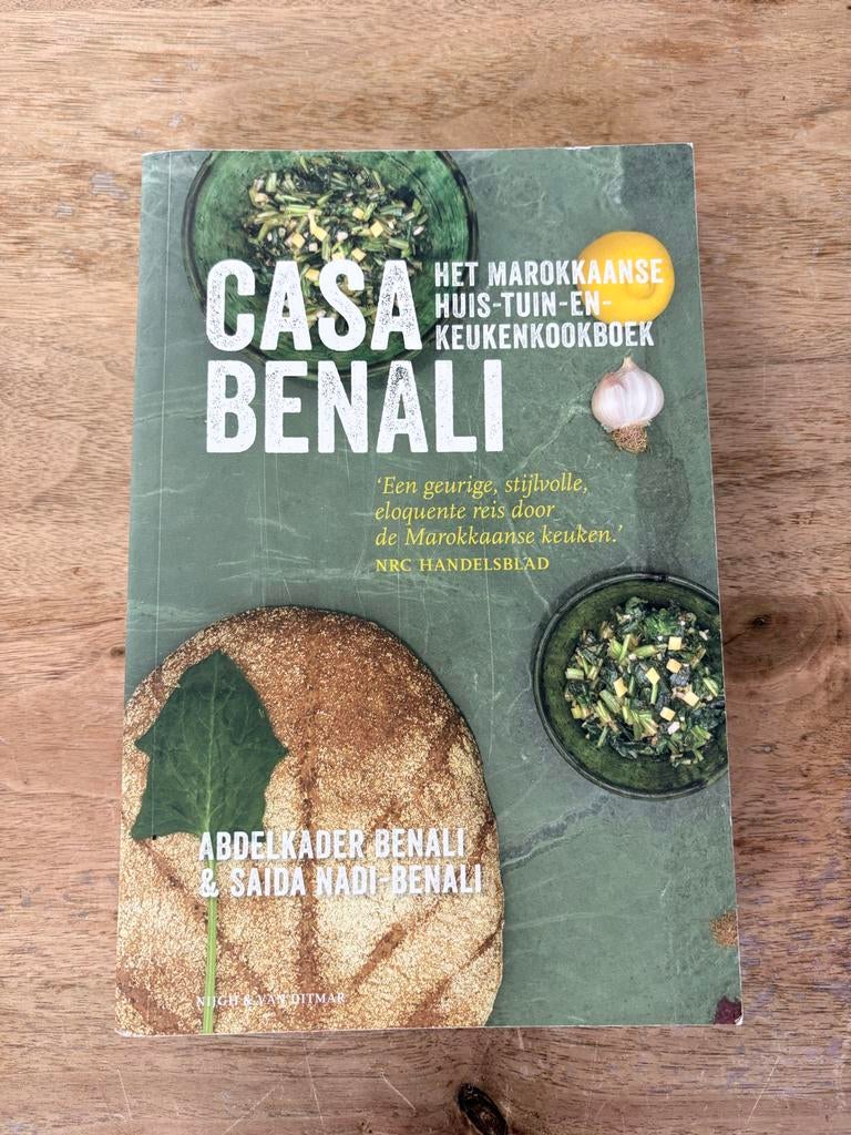 Casa Benali: Het Marokkaanse Huis-Tuin- en Keuken Kookboek, Boeken, Ophalen of Verzenden, Midden-Oosten en Marokko