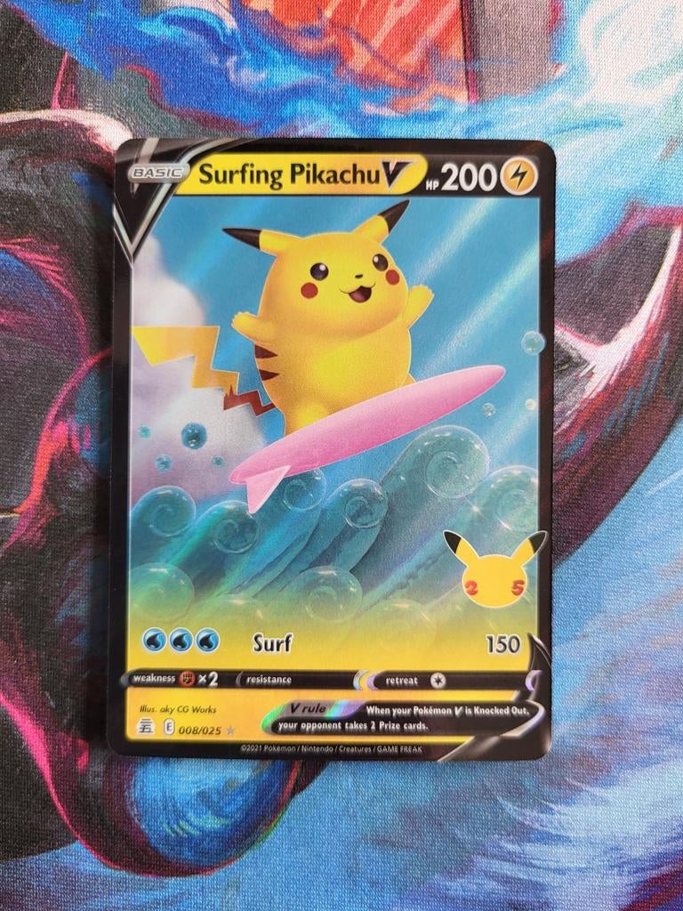 Surfing Pikachu - Celebrations #008/025, Ophalen of Verzenden, Zo goed als nieuw