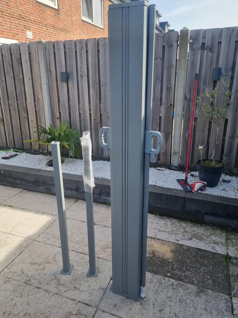 Grijze aluminium zijwand/windscherm, Tuin en Terras, Tuinschermen, Ophalen of Verzenden, Nieuw, Aluminium, 150 tot 200 cm