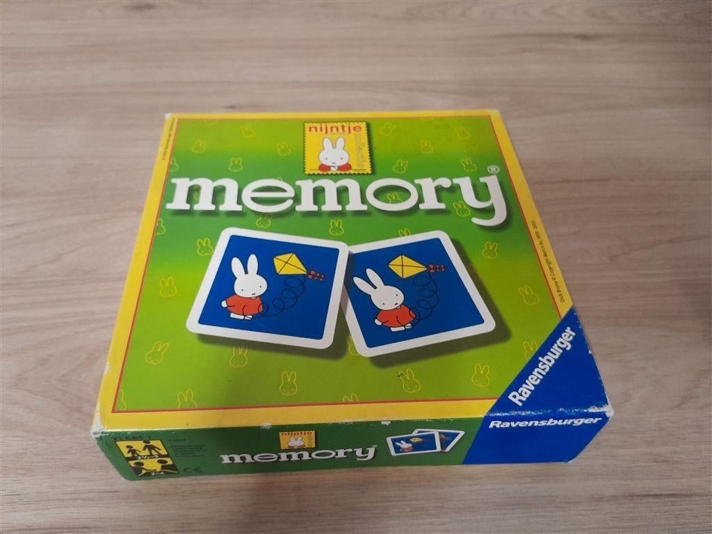 Nijntje Memory - s3681, Hobby en Vrije tijd, Gezelschapsspellen | Bordspellen, Verzenden, Zo goed als nieuw
