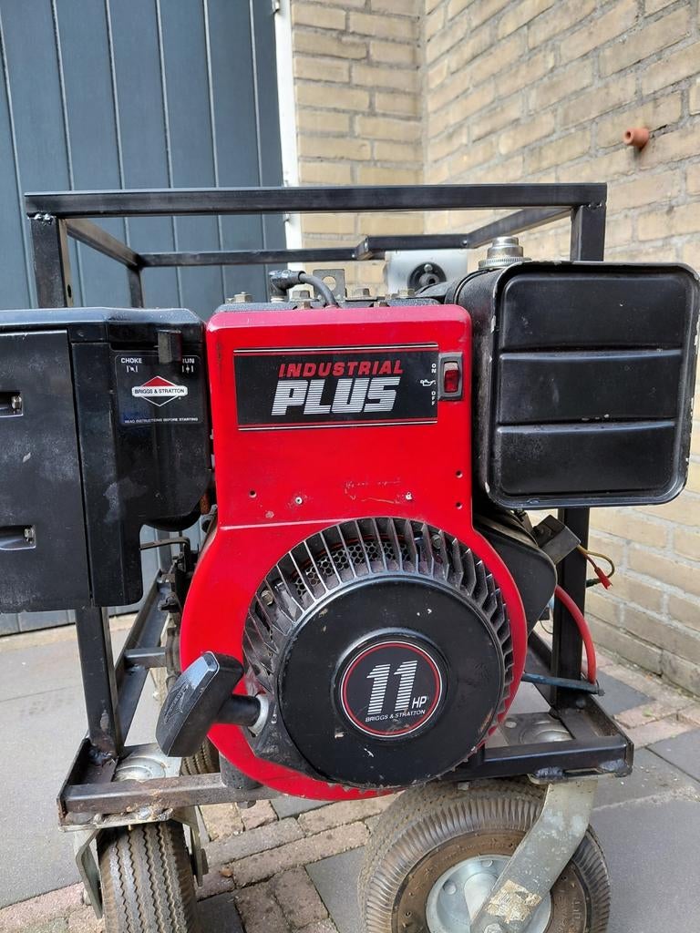 Aggregaat Briggs Stratton motor 11pk, Ophalen