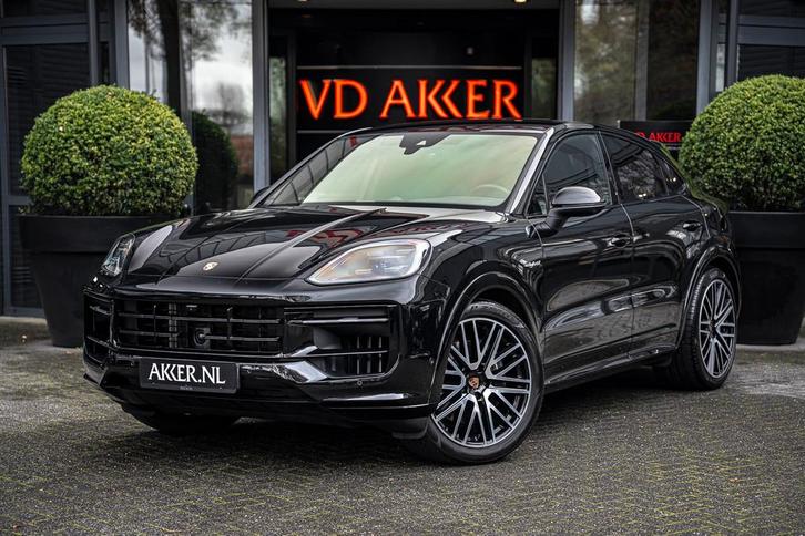 Porsche Cayenne Coupé E-Hybrid SportDesign Zwart | Luchtver, Auto's, Porsche, Bedrijf, Te koop, Cayenne, 360° camera, Achteruitrijcamera