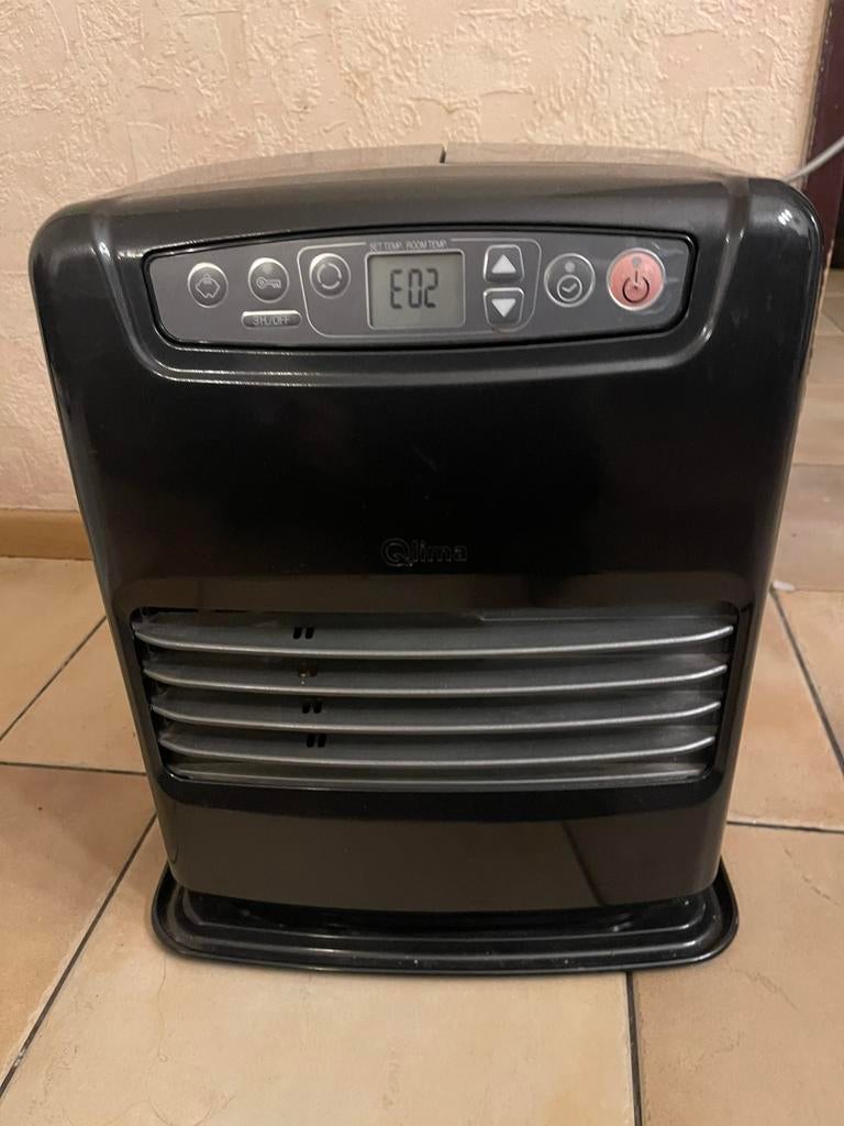 Qlima Petroleum kackel, Ophalen of Verzenden, Zo goed als nieuw, Overige brandstoffen, Petroleumkachel