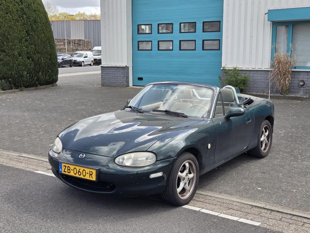Mazda MX-5 1.6 2000 Groen | APK 11-02 | HARDTOP, Achterwielaandrijving, 40 €/maand, Beige, 4 cilinders