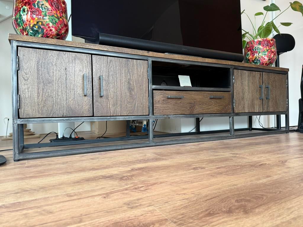 Televisie meubel en Salontafel van Pronto, Huis en Inrichting, Ophalen, Zo goed als nieuw, Minder dan 100 cm, Metaal