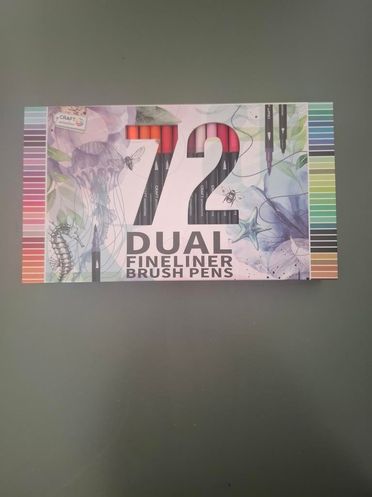 72 dual fineliner brush pens, Hobby en Vrije tijd, Tekenen, Ophalen, Zo goed als nieuw, Potlood of Stift