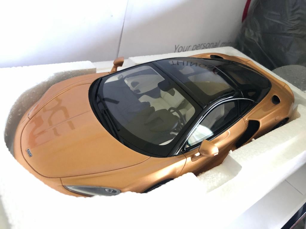 GT Spirit 1:18 McLaren GT 2019 koper metallic nieuw, Hobby en Vrije tijd, Modelauto's | 1:18, Ophalen of Verzenden, Nieuw, Auto