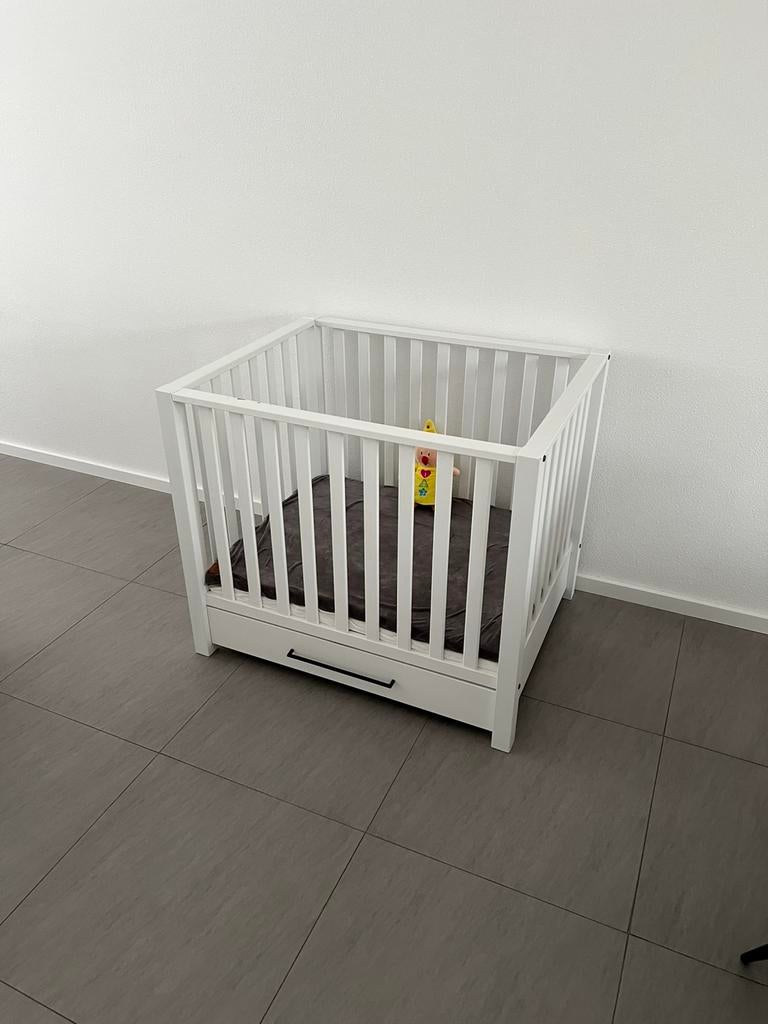 Box met lade te koop, Kinderen en Baby's, Boxen, Ophalen, Zo goed als nieuw, Lade