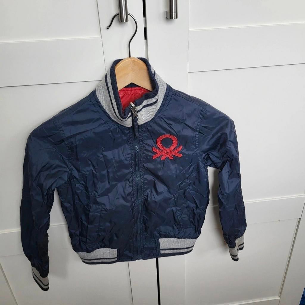 Benneton kinderjasje maat 104, Kinderen en Baby's, Kinderkleding | Maat 104, Ophalen of Verzenden