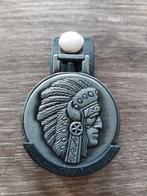 Aansteker Riemaccessoire met Indianenhoofd - Vloeistof, Ophalen of Verzenden, Zo goed als nieuw, Overige kleuren, Losse buckle of gesp