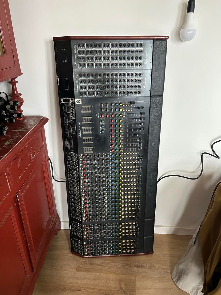 Studiomaster 16-8-2 mengpaneel, Muziek en Instrumenten, Mengpanelen, Gebruikt, 20 kanalen of meer, Microfooningang, Ophalen