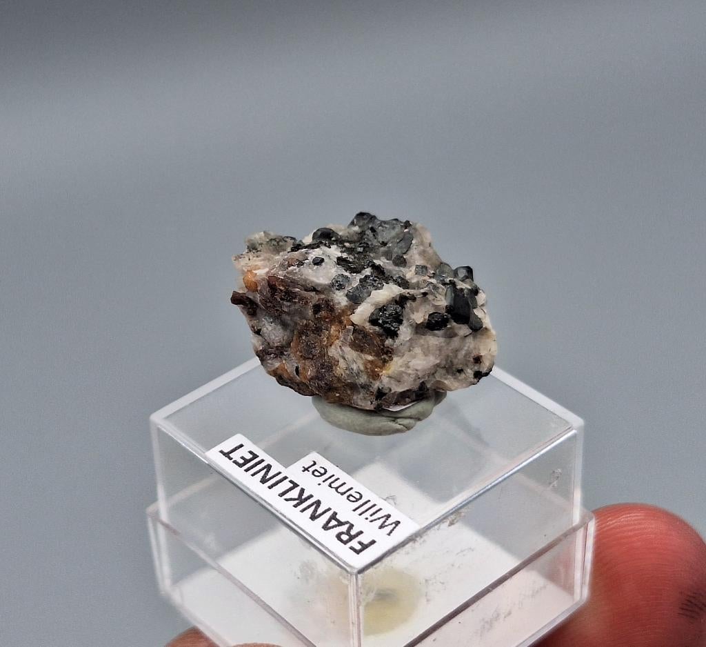 Frankliniet, Willemiet - Sterling Mine, NJ, USA (UV), Ophalen of Verzenden, Mineraal