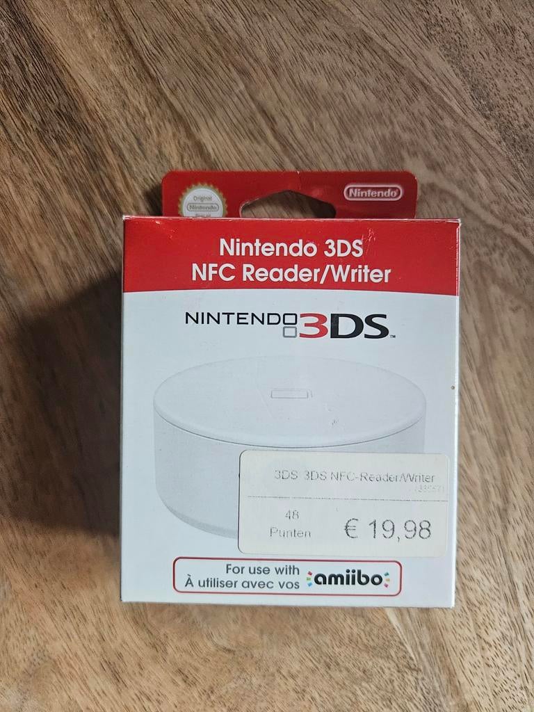 Nintendo 3DS NFC Reader/Writer inclusief batterijen, Overige typen, Ophalen of Verzenden, Zo goed als nieuw, Draadloos